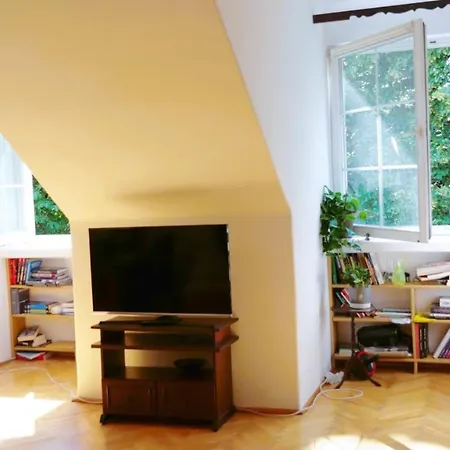 Apartament W Kamienicy Na Starym Miescie 바르샤바